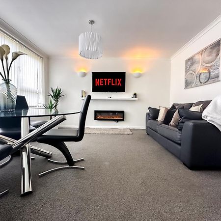 Contemporary And Cosy Birmingham Apartment- Free Parking & Wi-Fi מראה חיצוני תמונה